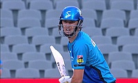 BBL 2023/24, Match 27: Dominant Strikers Secure 9 Wicket Victory