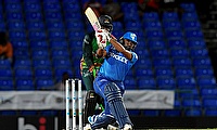 Bhanuka Rajapaksa of Saint Lucia Kings hits 6