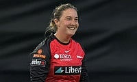 Renegades Triumph in Melbourne Derby Against Stars