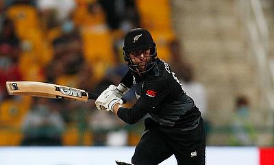 New Zealand's Devon Conway (70)