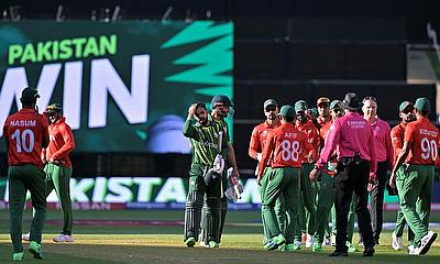 Pakistan's Shan Masood and Shadab Khan