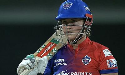 Alice Capsey in action for Delhi Capitals