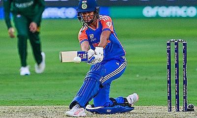 India dominates Sri Lanka, posts World Cup high total