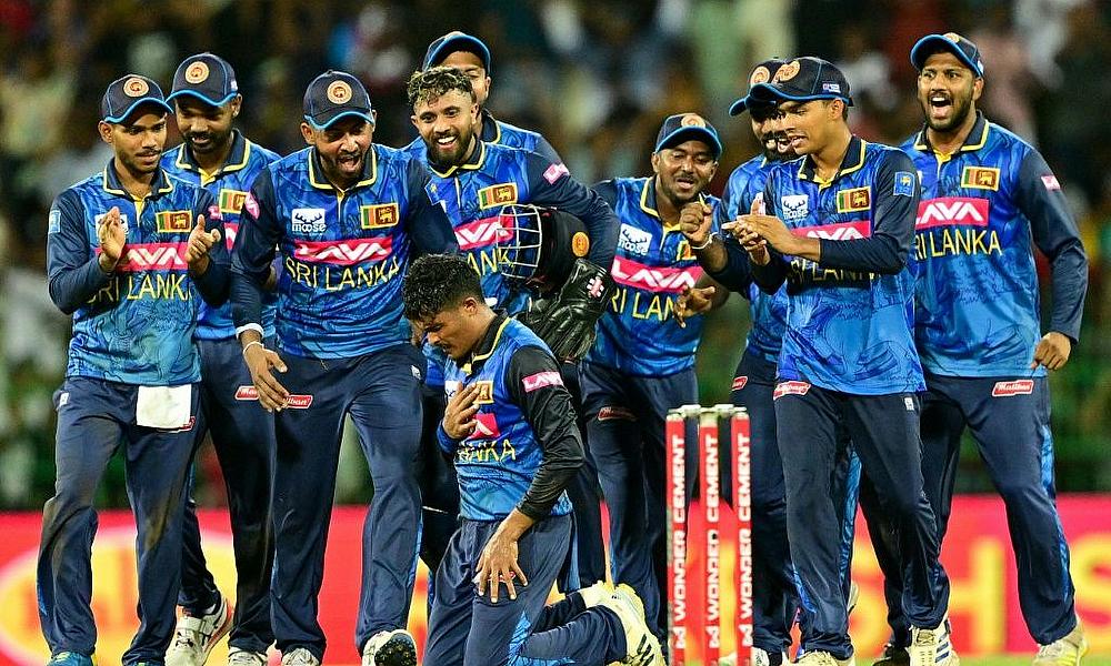 Vandersay's 6-33 spins Sri Lanka to big ODI win over India