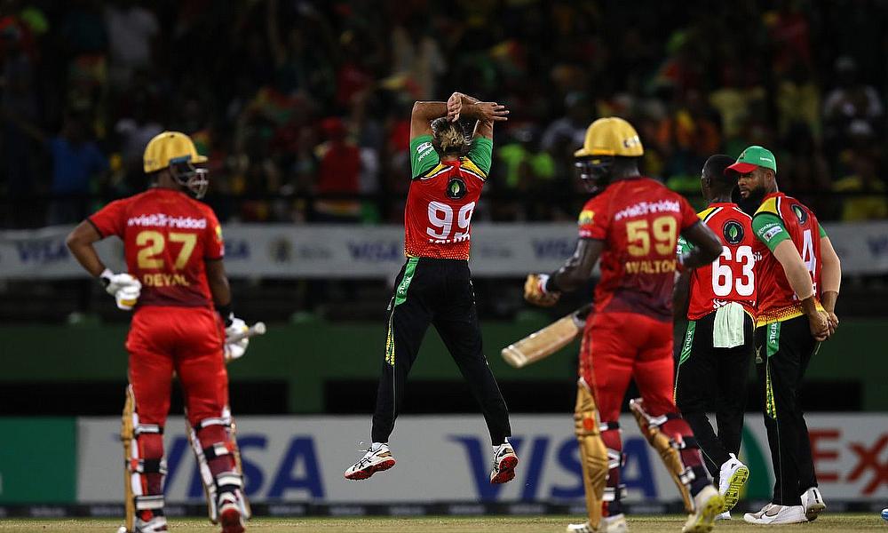 Imran Tahir celebrates a wicket